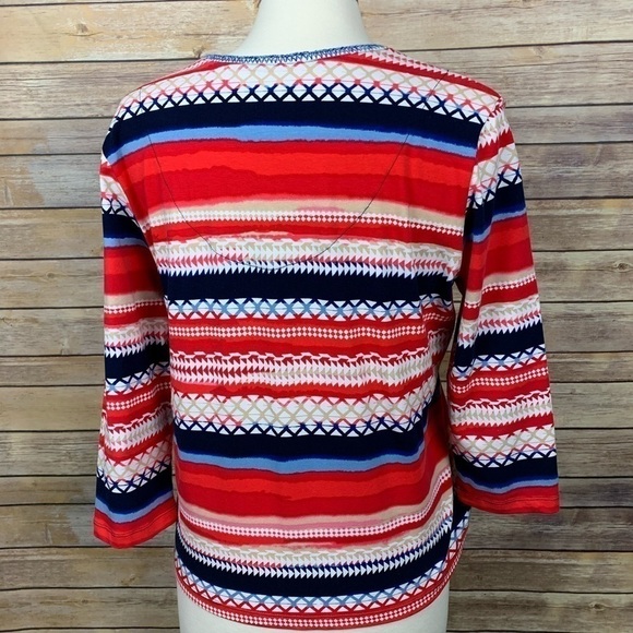 Ruby Road Petite L 3/4 Sleeve V Neck Tee Red/Blue - Picture 3 of 6